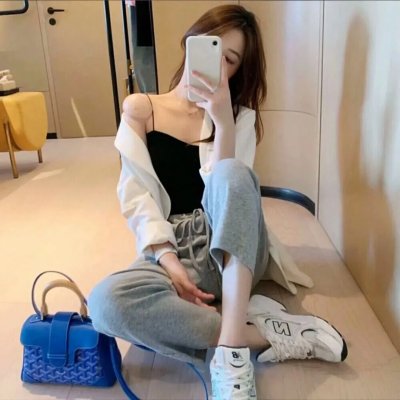 情迷希拉曼地：璀璨名姝